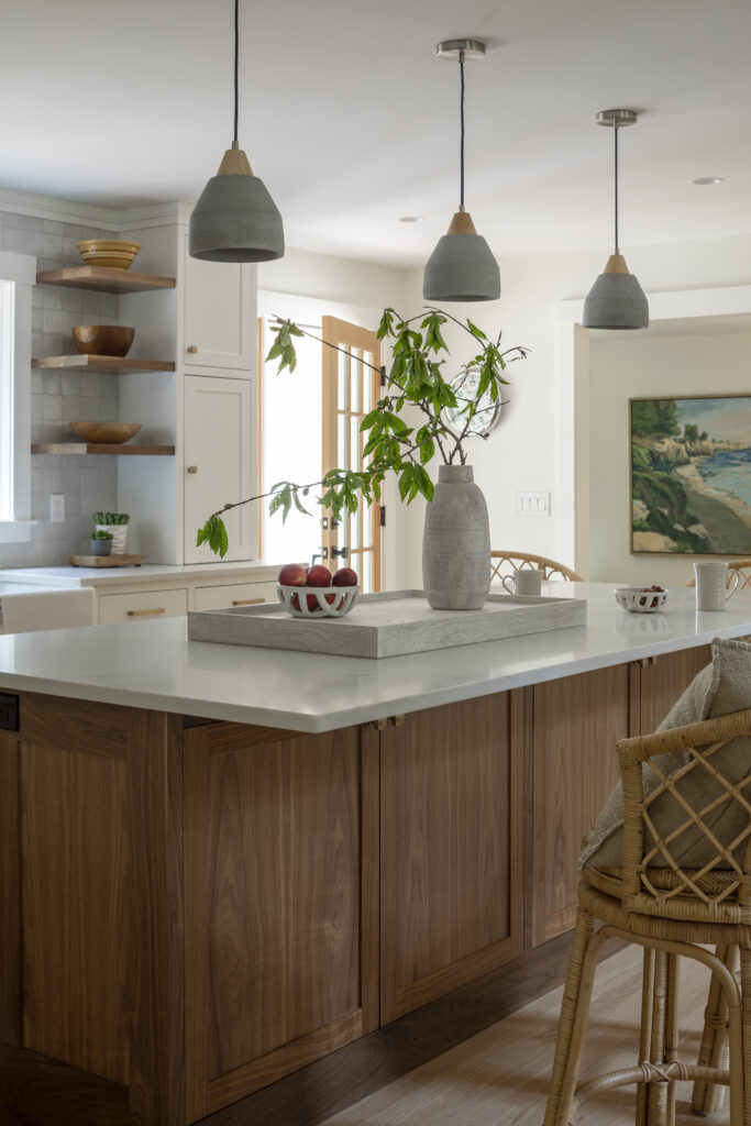 Oak Colonial Home Plan Kitchen Island
