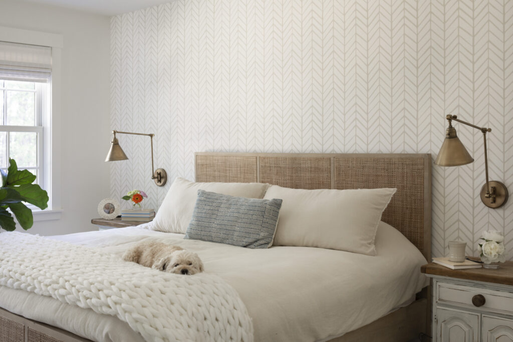 Oak Colonial Home Plan Bedroom